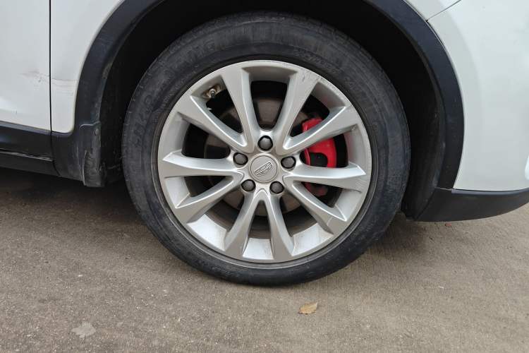 Used Geely Auto Emgrand GS 2016 Elegant Edition 1.3T Automatic LingShang Model Right Front Wheel Hub