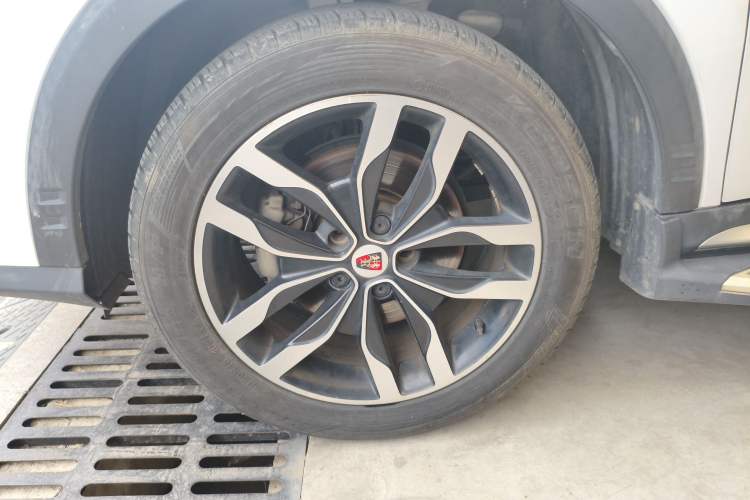 Used Roewe RX5 2016 20T Two-Wheel Drive Automatic Internet Smart Edition