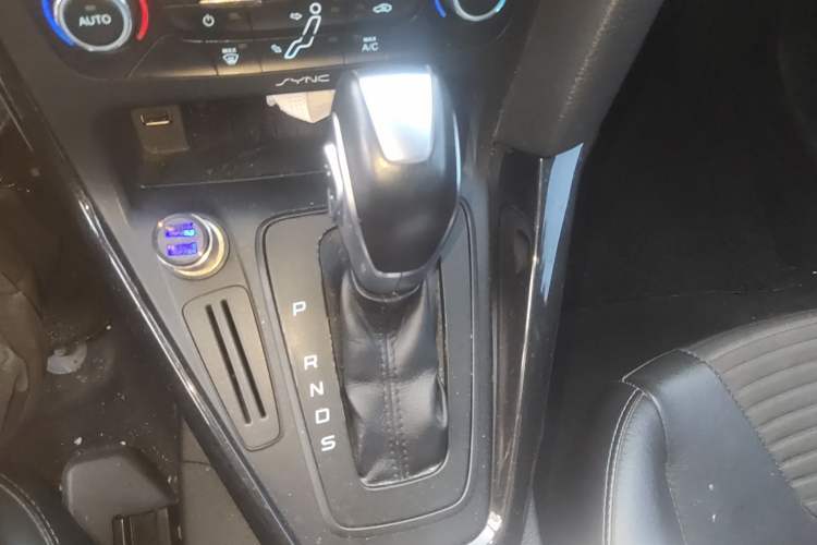 Used Ford Focus 2015 Sedan 1.6L Automatic Trend Model
