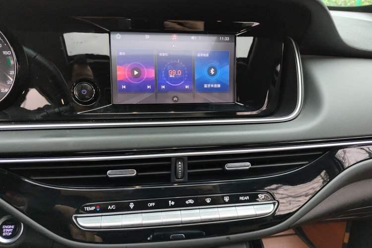 Used GAC Trumpchi M6 2021 270T DCT Luxury Edition (7 Seats)