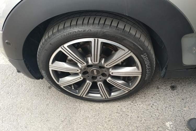 Used MINI Clubman 2023 Updated 1.5T COOPER Classic Edition