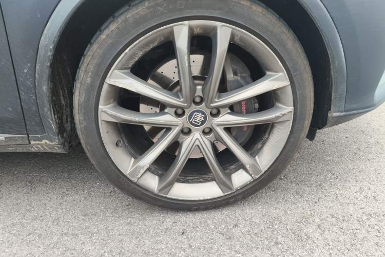 Used BYD Tang New Energy 2019 EV600 Two-Wheel Drive Smart Connectivity Deluxe Model Right Front Wheel Hub