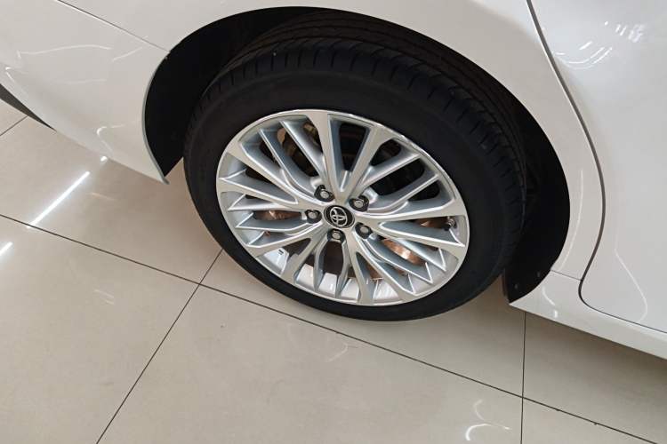 Used Toyota Camry 2018 2.5G Luxury Edition
