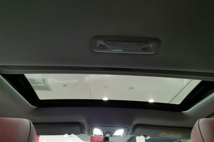 Used Changan Eado 2022 PLUS Blue Whale NE 1.4T GDI DCT Prestige Edition