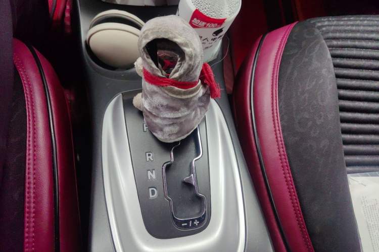 Used Dodge Journey 2013 2.4L Two-Wheel Drive Luxury Version