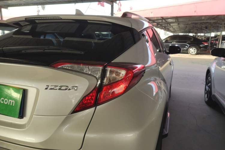 Used Toyota IZOA 2021 2.0L Enjoy Edition
