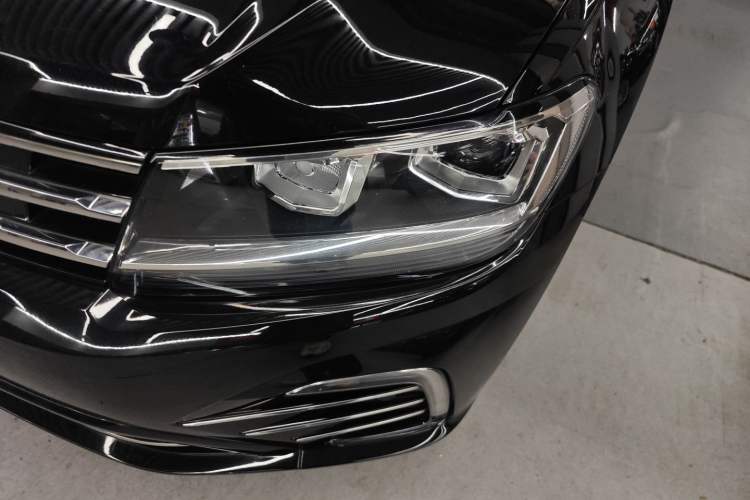 Used Volkswagen Tiguan L New Energy 2020 430 PHEV Plug-in Hybrid Prestige Edition Left Front Headlight