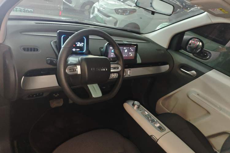 Used CHANGAN NEVO Lumin 2025 205 km Xiangqin Version Center Console