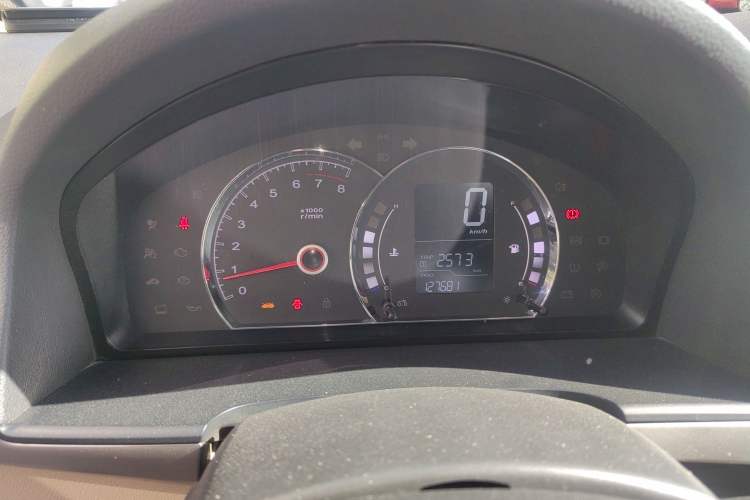 Used Roewe 350 2013 350S 1.5L Manual Xunchi Edition