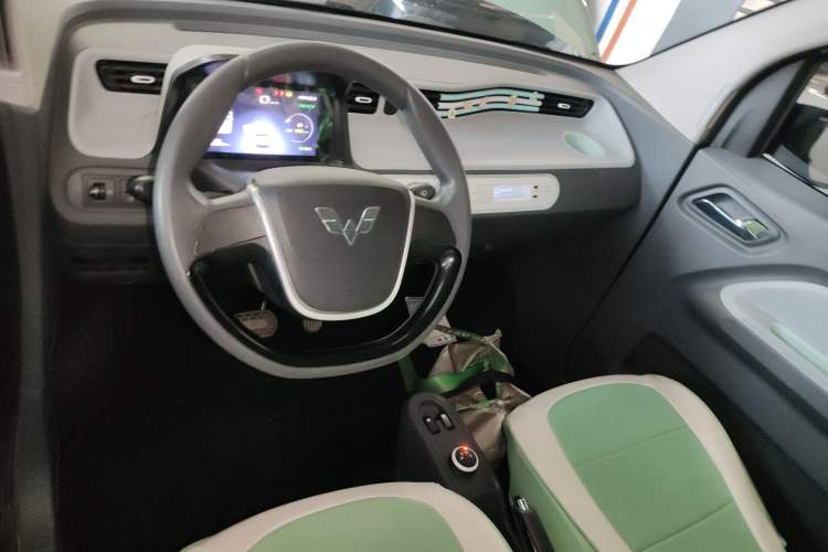 Used Wuling Hongguang MINIEV 2021 Macaron Premium Model – Lithium Iron Phosphate