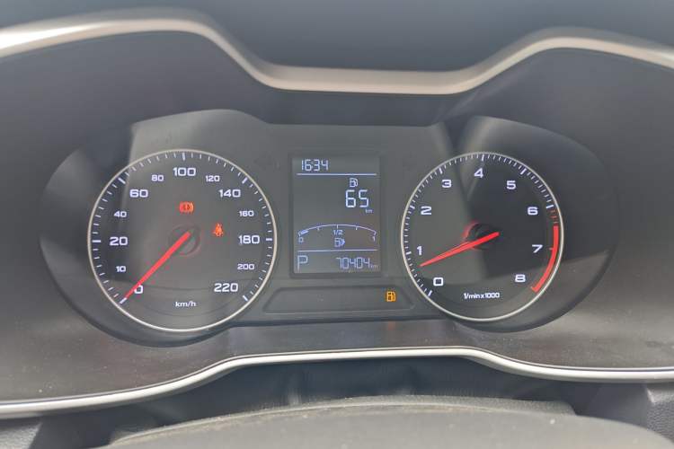 Used MG ZS 2018 1.5L Automatic Luxury Edition China V Standard

