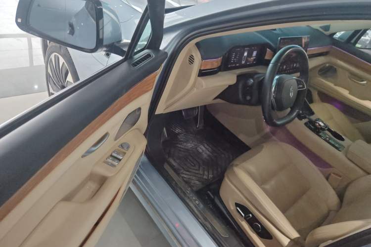 Used Hima AITO M5 2023 Extended-Range Four-Wheel Drive Intelligent Driving Version Interior 3