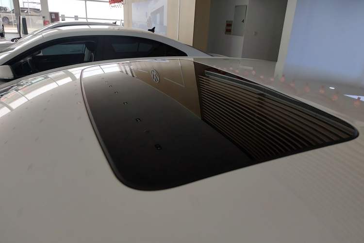 Used Buick GT 2021 1.3T Automatic Mild Hybrid Elite Version Roof