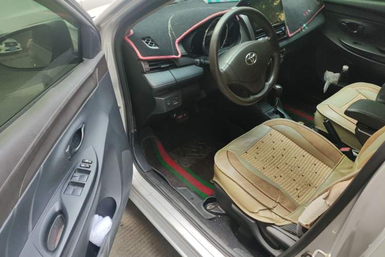 Used Toyota Vios 2014 1.5L Automatic ZhiShang Edition Driver Seat