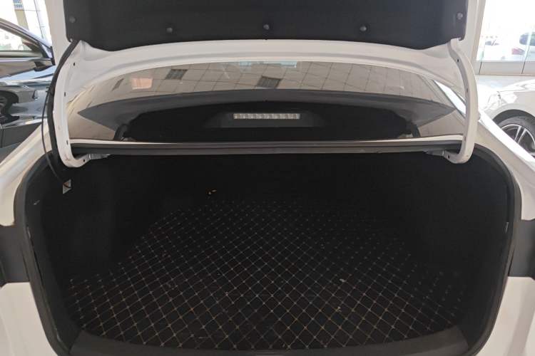 Used Toyota Corolla 2021 Dual-Engine 1.8L E-CVT Pioneer Edition Trunk