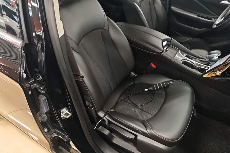 Used Buick Envision 2021 532T Two-Wheel-Drive Leading Version Right Front Seat