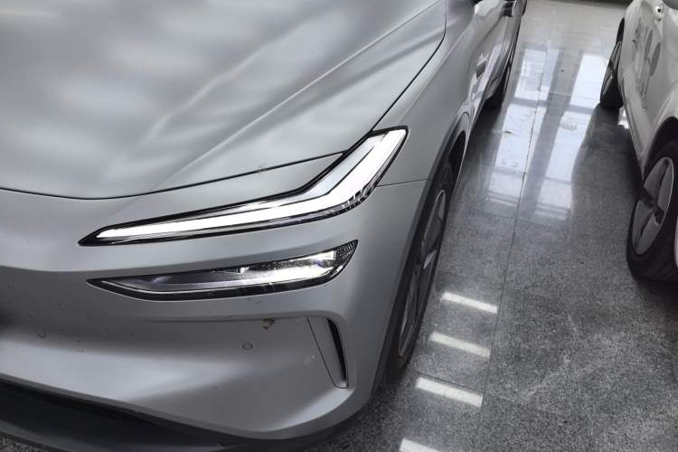 Used ONVO L60 2024 60 kWh Rear-Drive Version
