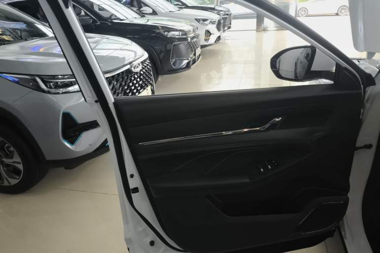 Used Dongfeng Aeolus L7 New Energy 2024 205 Pro