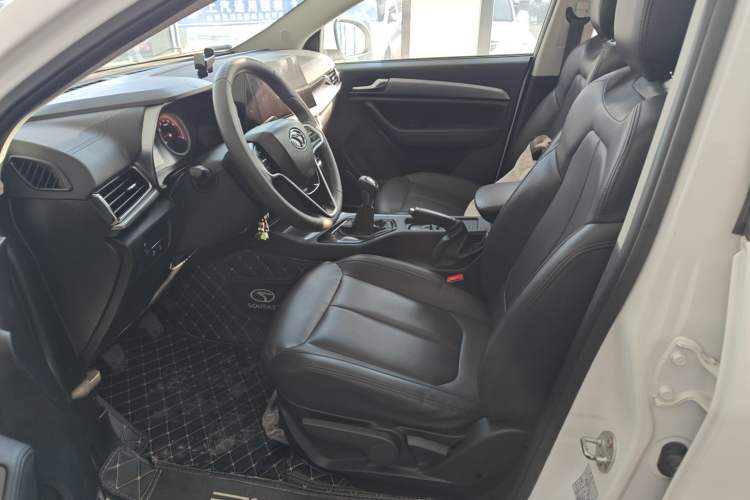 Used Soueast DX5 2019 1.5L Manual Luxury Version
