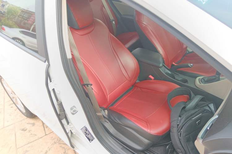 Used Buick GT 2021 Exemplar 1.5L Automatic Elite Version Right Front Seat