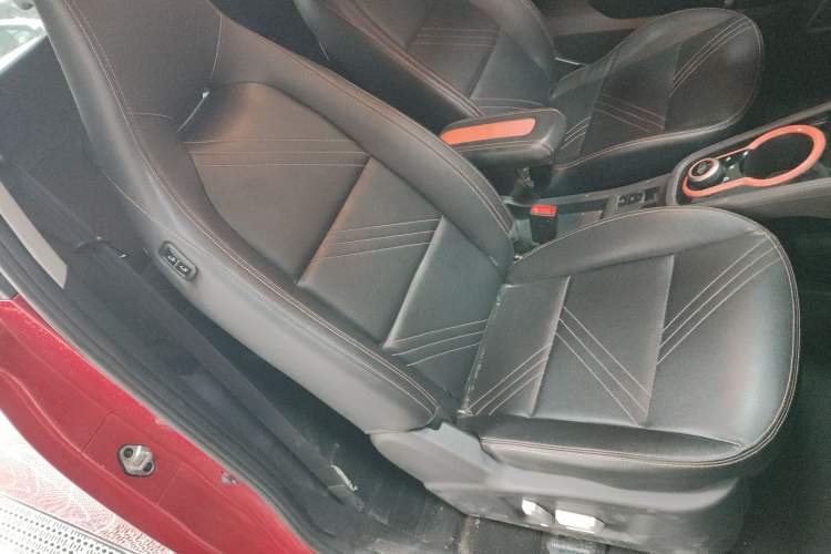 Used Chery Little Ant 2021 200 000-Yuan Ant Fan Edition Talent Version NMC Battery 301 km
