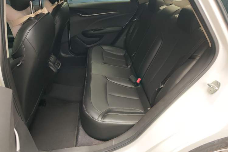 Used Buick GT 2021 1.3T Automatic Mild Hybrid Elite Version Left Rear Seat