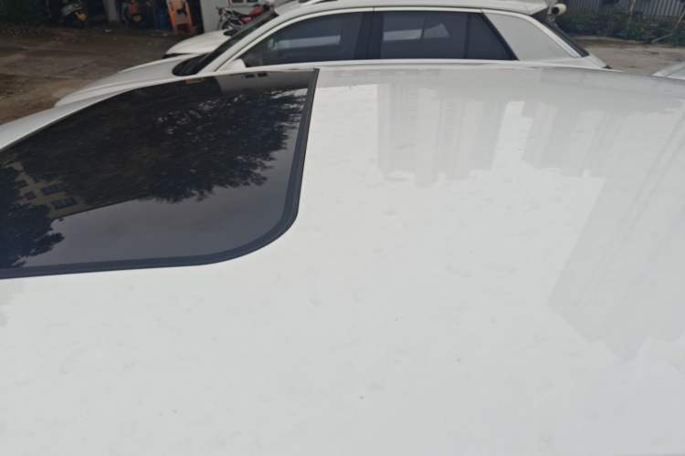 Used Roewe i6 2020 PLUS 1.6L CVT 4G Connected Glory Flagship Edition Roof