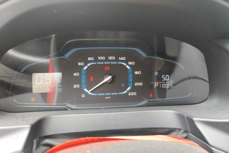 Used Roewe 360 2017 1.5L Automatic Luxury Edition Odometer Close Up