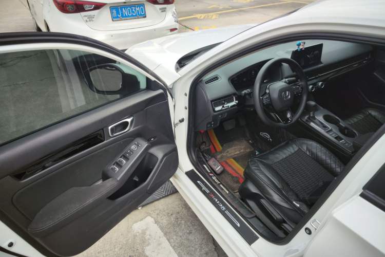 Used Honda Civic 2023 240TURBO CVT Dynamic Edition