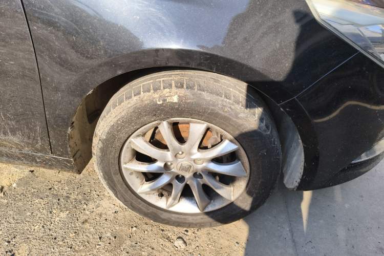 Used Zotye Z500 2015 1.5T Manual Luxury Model
