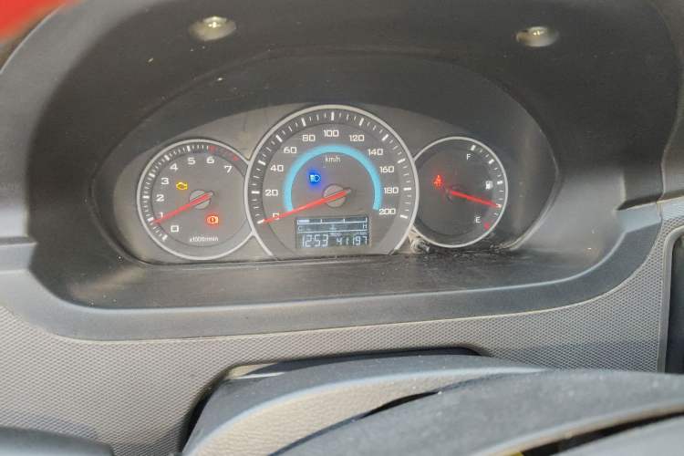 Used Wuling Rongguang New Truck 2019 1.5L Double-Cab China VI L3C
