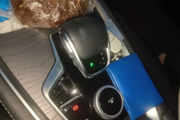 Used Chery Tiggo 8 PRO 2025 290T Two-Wheel-Drive Luxury Edition Gear Lever