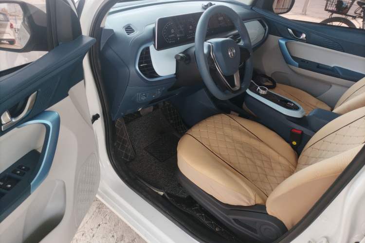 Used CHANGAN OSHAN Benni E-Star 2022 Qingxin Edition Colorful Model Lithium Iron Phosphate Driver Seat