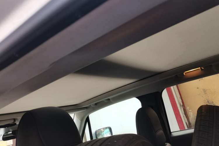 Used Jeep Renegade 2016 1.4T Automatic Smart Edition Headliner