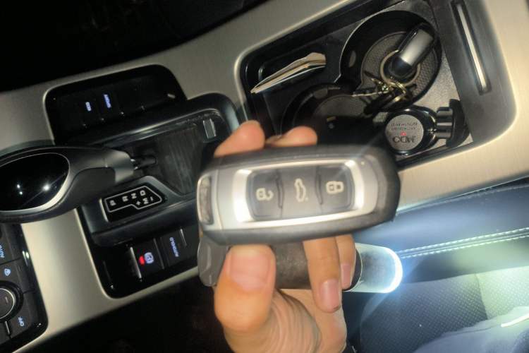 Used Geely Auto Emgrand GL 2017 1.8L DCT Elite Model