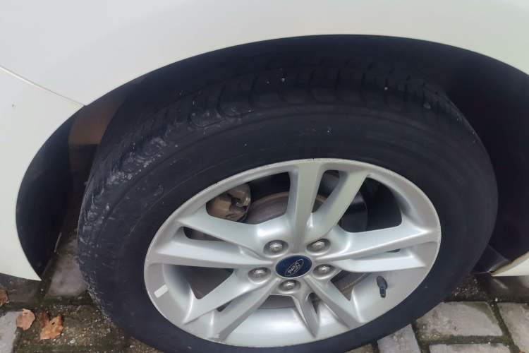 Used Ford Escort 2019 1.5L Automatic Enjoyment Model Right Rear Wheel Hub