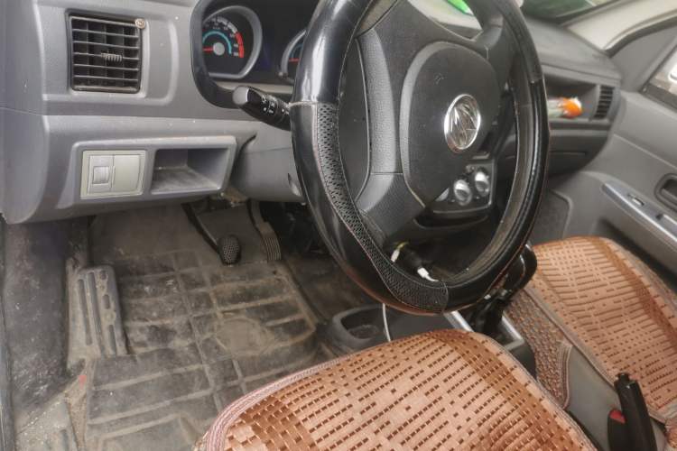 Used Nlmmotor Qiteng M70EV 2021 M70L Wealthy Edition 41.86 kWh
