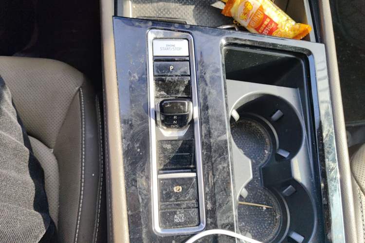 Used Volkswagen Viloran 2023 Revised Version 380TSI Luxury Edition Gear Lever