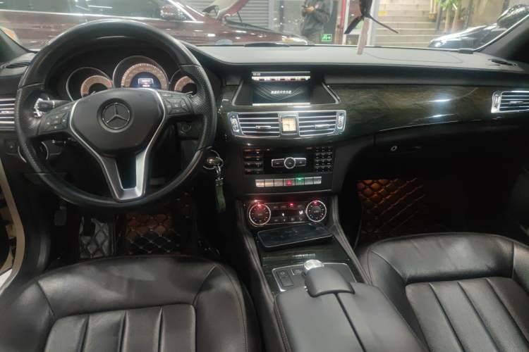 Used Mercedes-Benz CLS 2012 CLS 300 CGI
