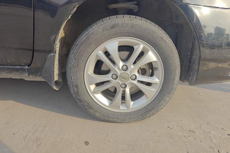 Used BYD F3 2015 Energy-Saving Edition 1.5L Manual Luxury Model
