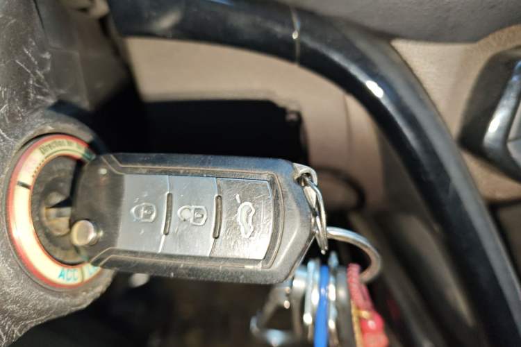 Used GAC Trumpchi GS4 2017 235T Manual Two-Wheel Drive Luxury Edition Vehicle Key