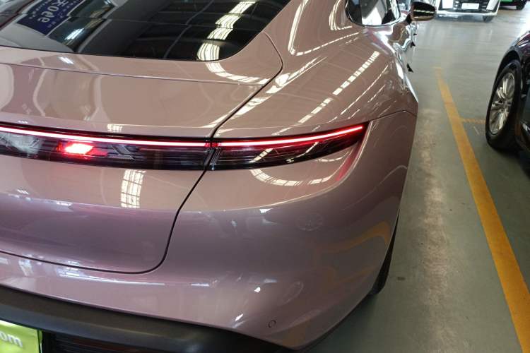 Used Porsche Taycan 2022 Taycan
