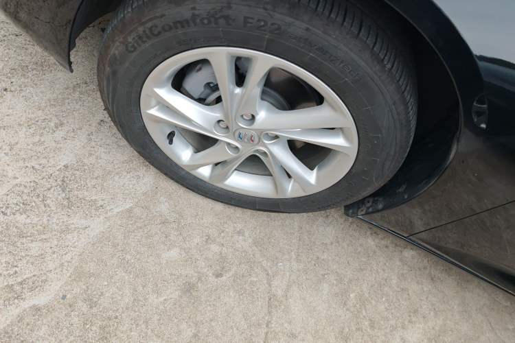 Used Buick Regal 2024 Revised 25T Ultra-Comfort Edition Exterior 4