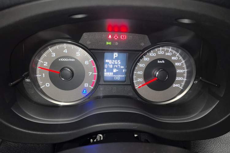 Used Subaru Forester 2013 2.5i Automatic Luxury Edition Odometer Close Up