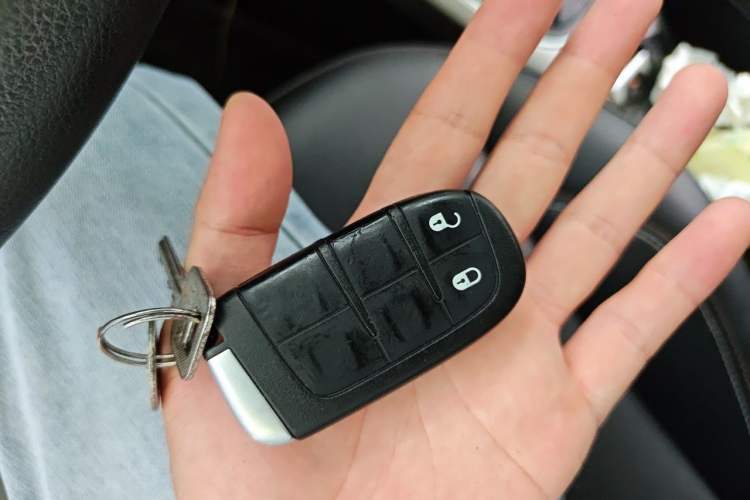 Used Jeep Compass 2020 220T Automatic Leading Edition Vehicle Key