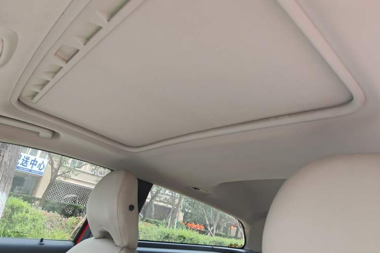 Used Volvo C30 2012 2.0L Aktiv Dynamic Package Edition Headliner