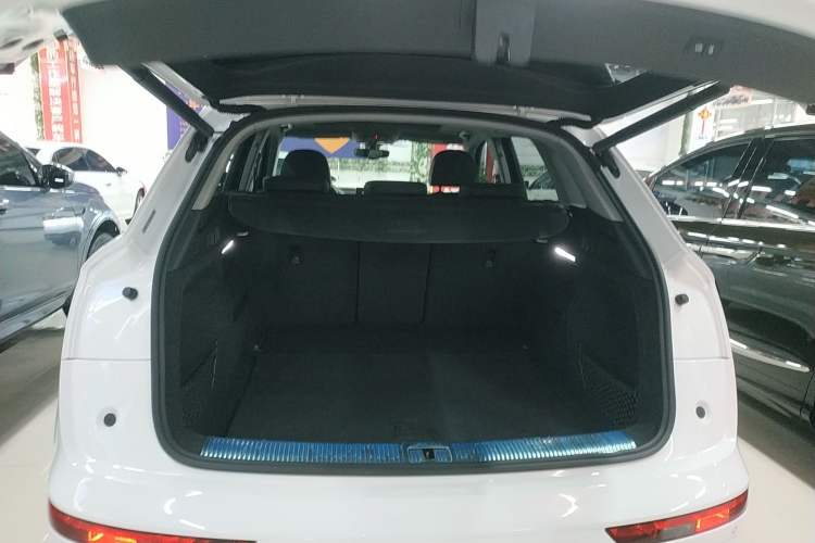 Used Audi Q5L 2020 Updated 40 TFSI Prestige Fashion Edition