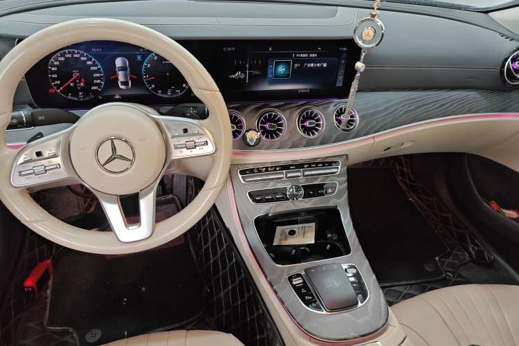 Used Mercedes-Benz CLS 2020 CLS 300 Luxury Model
