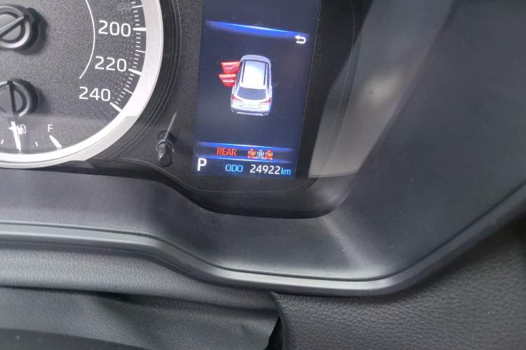 Used Toyota Corolla Cross 2022 2.0L Elite Edition Odometer Close Up