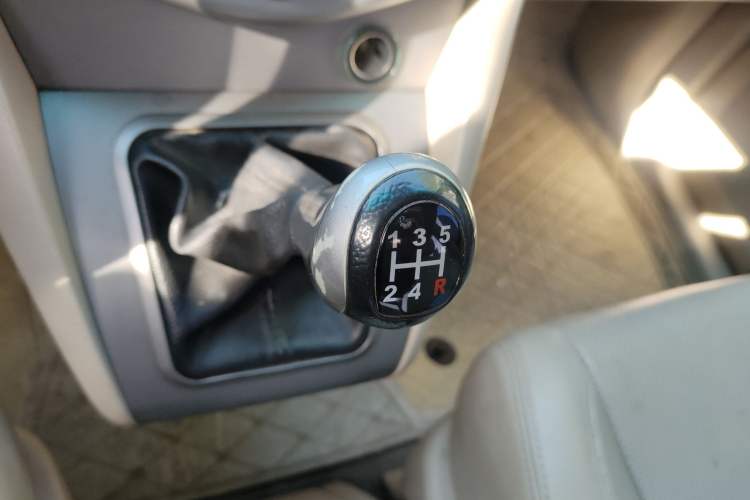 Used BYD S6 2012 2.0L Manual Luxury Version